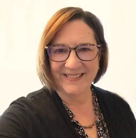 julie_boggess_headshot